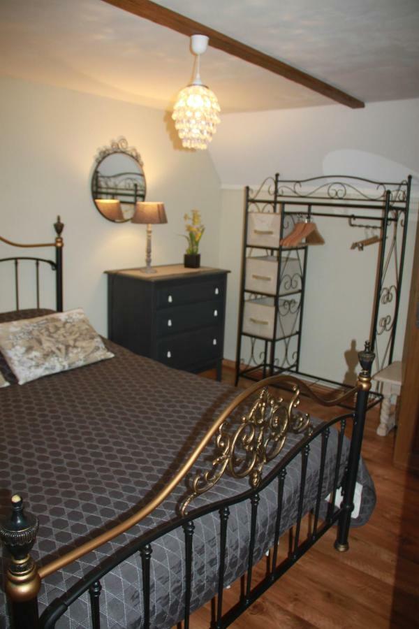 Chambres D'Hotes La Difference-Le Pressoir Rouelle Exterior photo